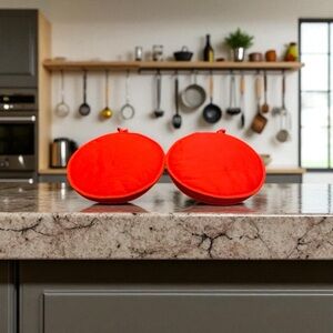 Set of 2 Red Tortilla Warming Bags‎ NEW